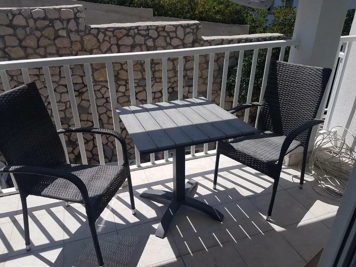 Apartments Tramontana 파그