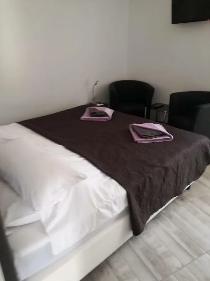 Apartments Tramontana 파그