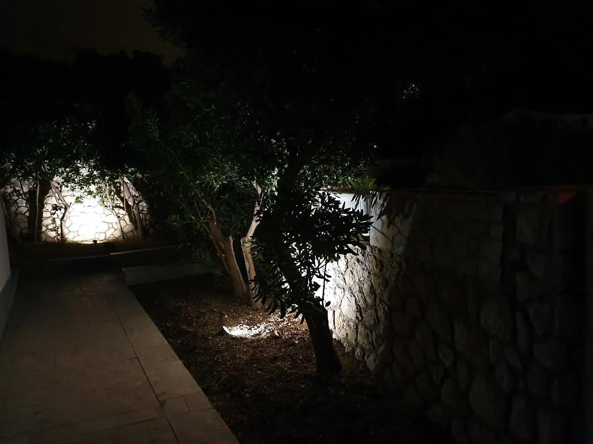 Apartments Tramontana Pag Island
